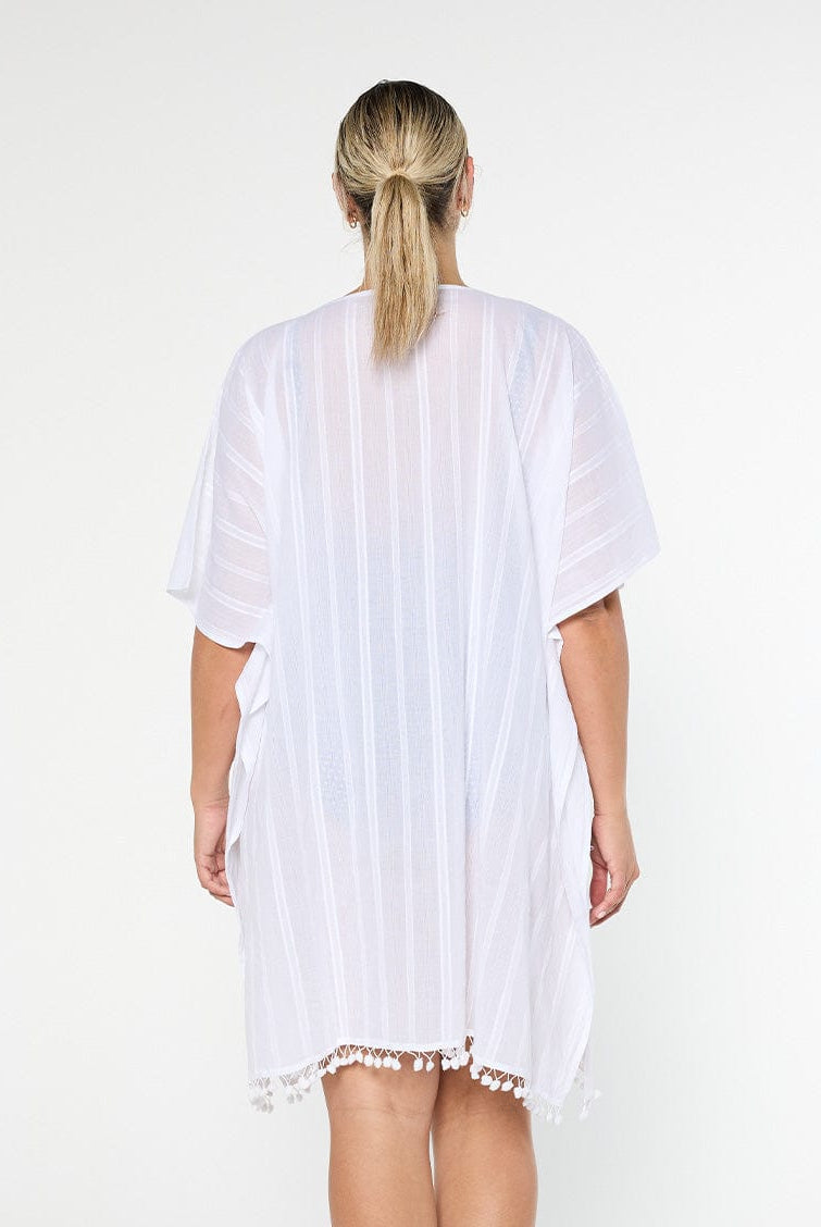 model wearing white cotton kaftan