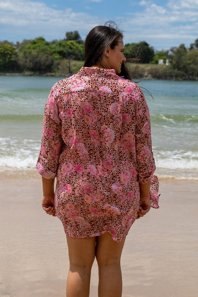 Plus size over shirt dress in pink leopard 