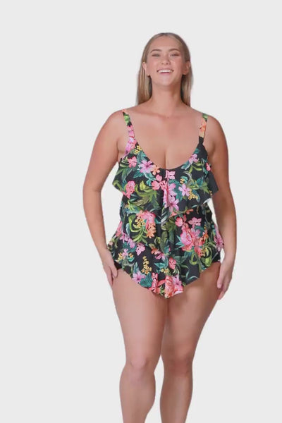 plus size women wears green and pink tropical print 3 tier tankini top